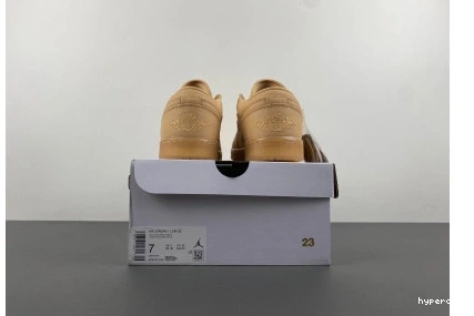 Hyperoad Vanilla 1 Jordan Low Air SE “Pale Sand” 0919